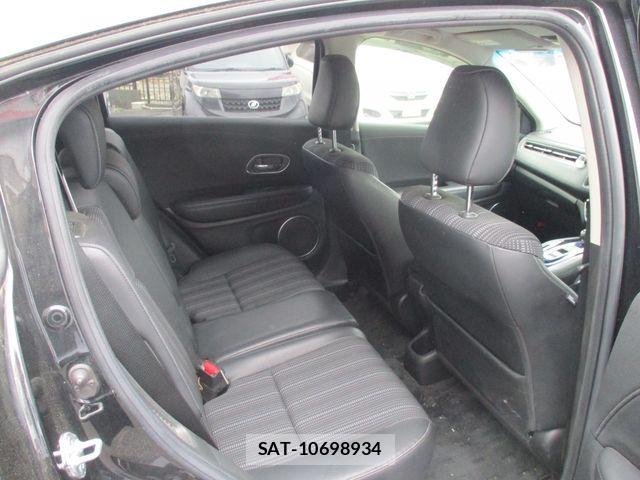 Honda VEZEL 2017-06 7061210-13