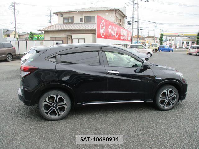 Honda VEZEL 2017-06 7061210-8