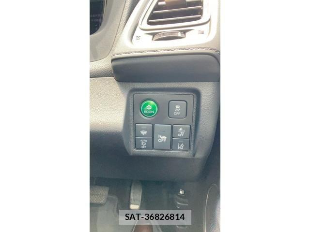 Honda VEZEL 2017-06 7226658-15
