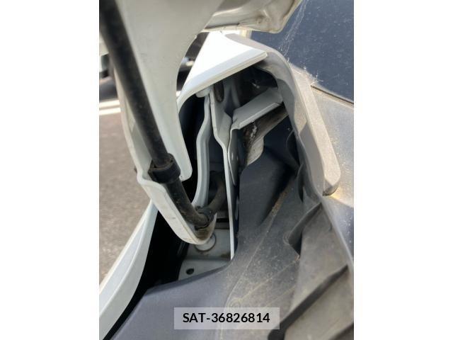 Honda VEZEL 2017-06 7226658-28
