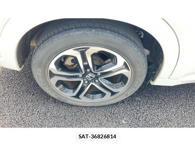 Honda VEZEL 2017-06 7226658-3