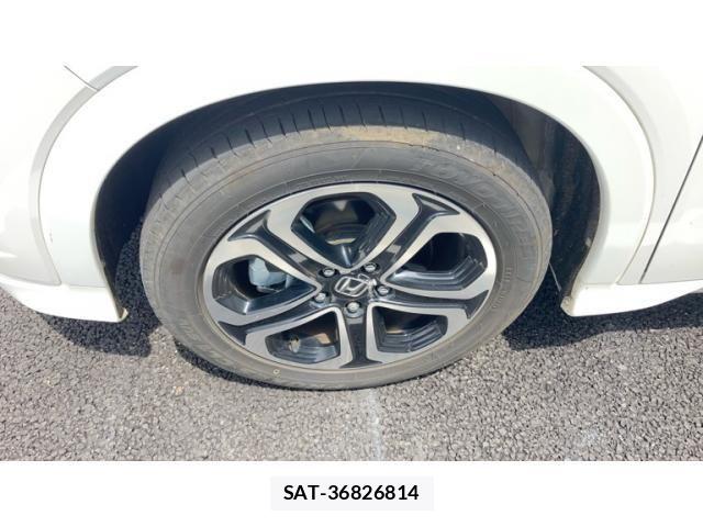 Honda VEZEL 2017-06 7226658-5