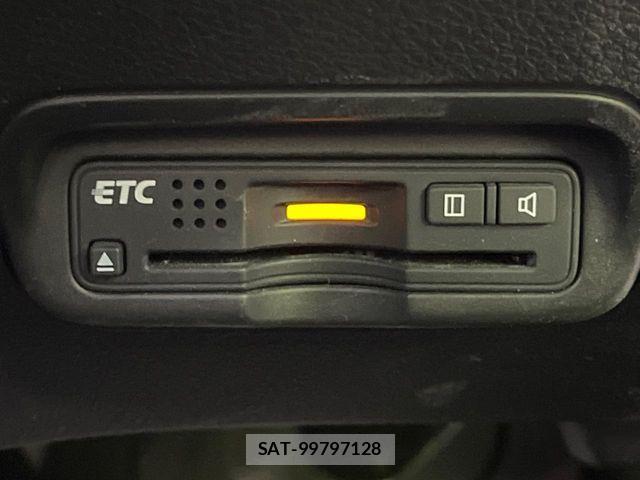 Honda VEZEL 2014-06 7226630-6