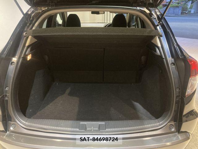 Honda VEZEL 2017-11 7226663-11