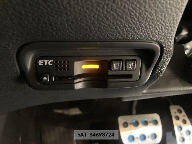 Honda VEZEL 2017-11 7226663-27