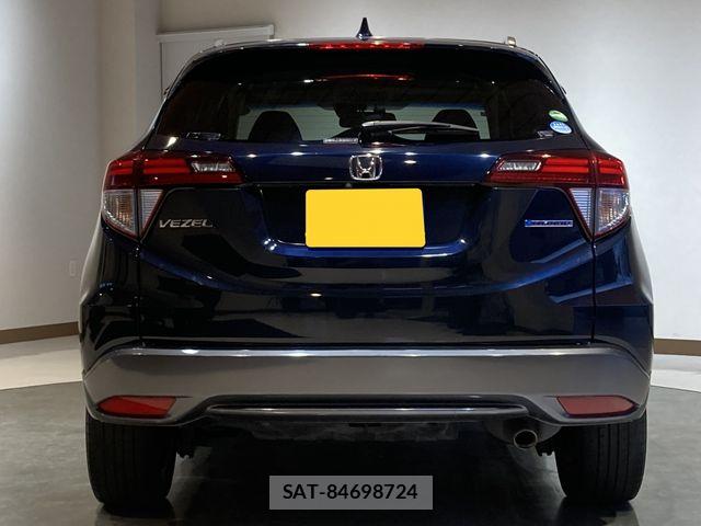Honda VEZEL 2017-11 7226663-2