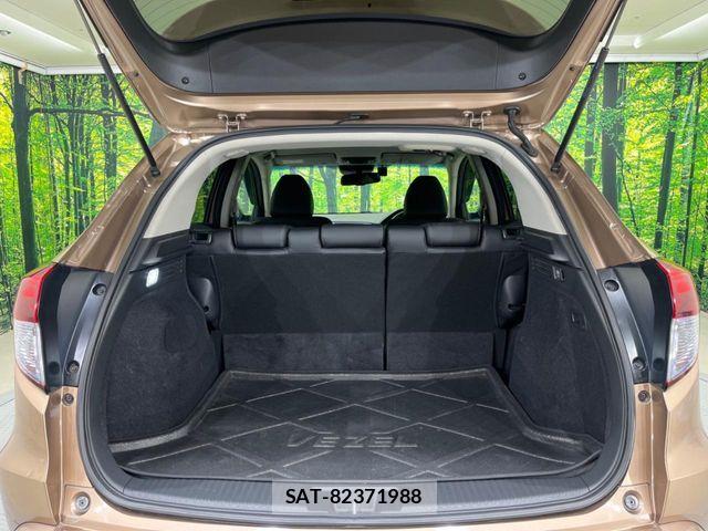 Honda VEZEL 2016-11 7226649-9