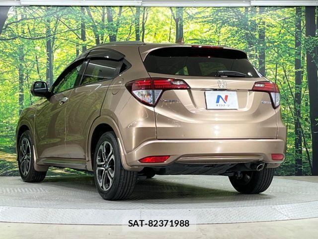 Honda VEZEL 2016-11 7226649-16