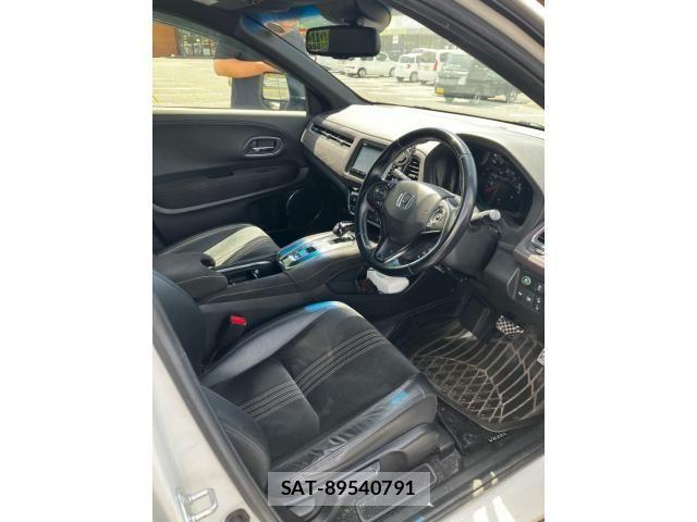 Honda VEZEL 2018-10 7226670-9