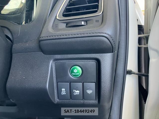 Honda VEZEL 2014-06 7226633-16