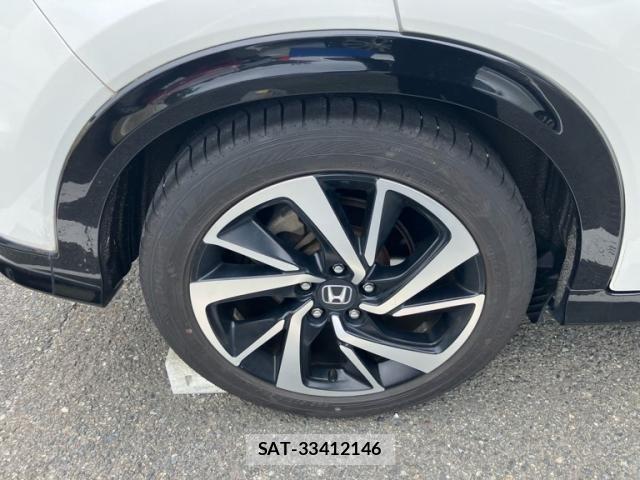 Honda VEZEL 2017-06 7226656-9
