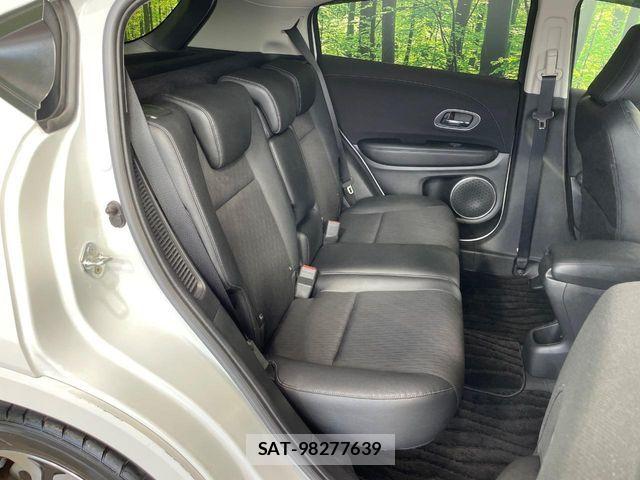 Honda VEZEL 2019-08 7226671-8
