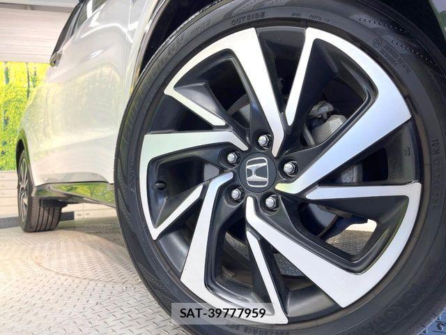 Honda VEZEL 2019-12 7226672-12