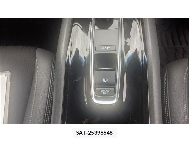 Honda VEZEL 2018-06 7226669-24