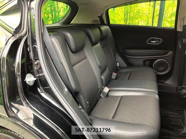 Honda VEZEL 2019-02 7226667-8