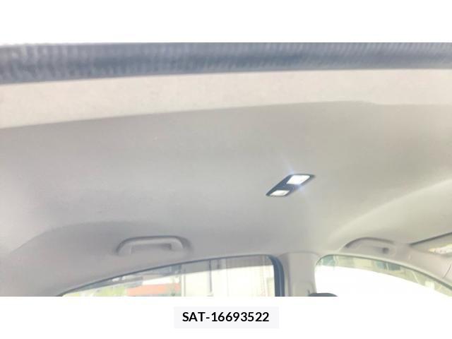 Honda VEZEL 2014-02 7226627-16