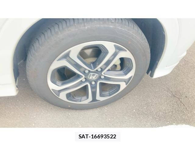 Honda VEZEL 2014-02 7226627-8
