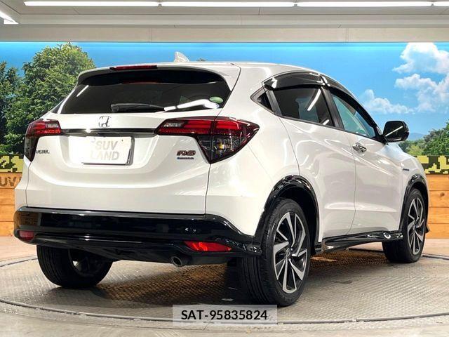 Honda VEZEL 2019-05 7226666-16