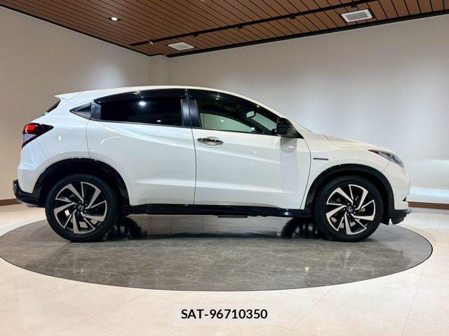 Honda VEZEL 2017-03 7226652-5