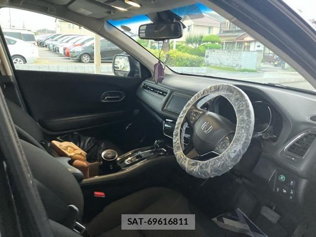 Honda VEZEL 2017-08 7226659-9