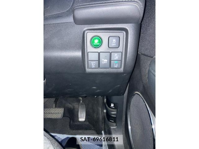 Honda VEZEL 2017-08 7226659-12