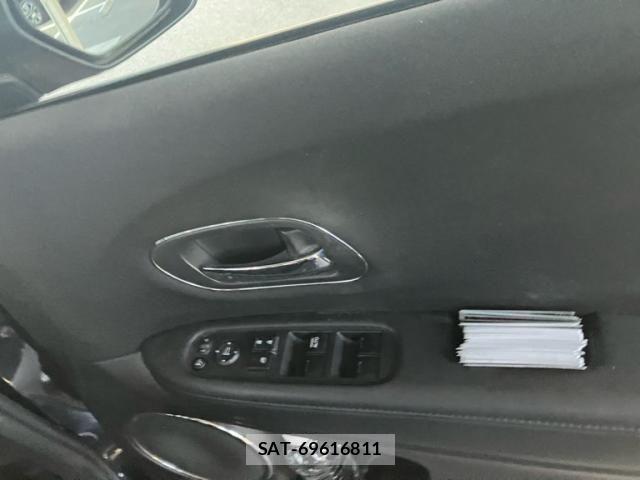 Honda VEZEL 2017-08 7226659-8