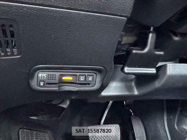 Honda VEZEL 2018-09 7226665-28
