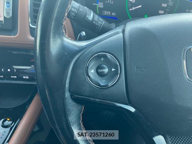 Honda VEZEL 2015-06 7226637-13
