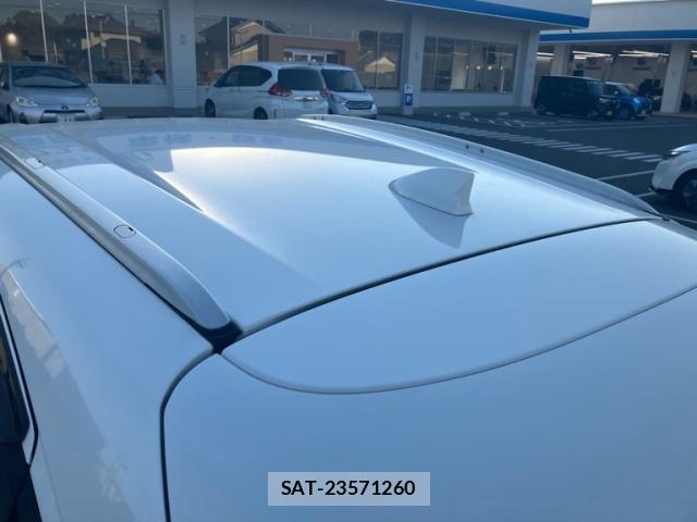 Honda VEZEL 2015-06 7226637-5