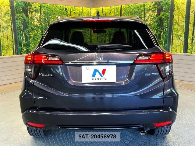 Honda VEZEL 2018-04 7226664-14