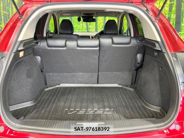 Honda VEZEL 2017-04 7226653-9