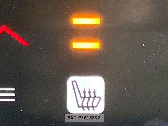 Honda VEZEL 2017-04 7226653-6