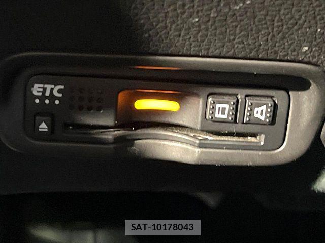 Honda VEZEL 2018-05 7226661-6