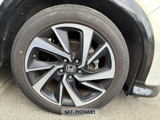 Honda VEZEL 2017-06 7217289-14
