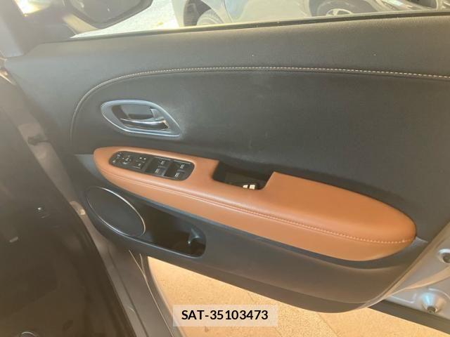 Honda VEZEL 2017-06 7226654-9