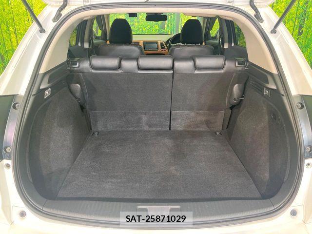 Honda VEZEL 2015-11 7226638-9