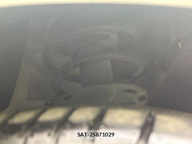 Honda VEZEL 2015-11 7226638-19