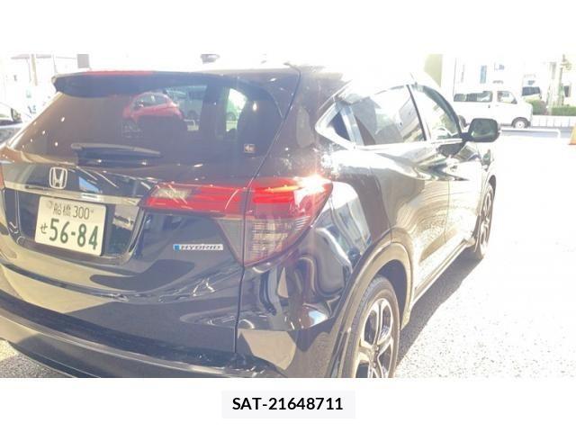 Honda VEZEL 2018-03 7252729-3