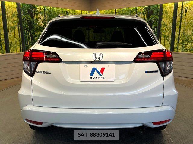 Honda VEZEL 2015-07 7252732-14