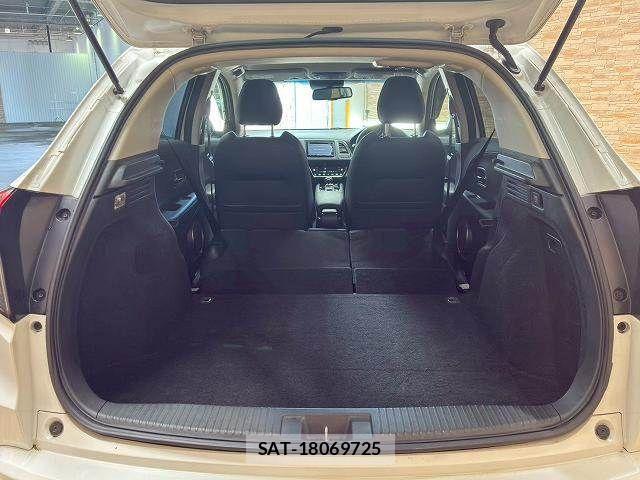 Honda VEZEL 2018-11 7250319-12