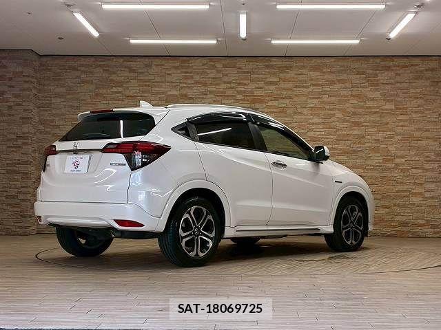 Honda VEZEL 2018-11 7250319-15