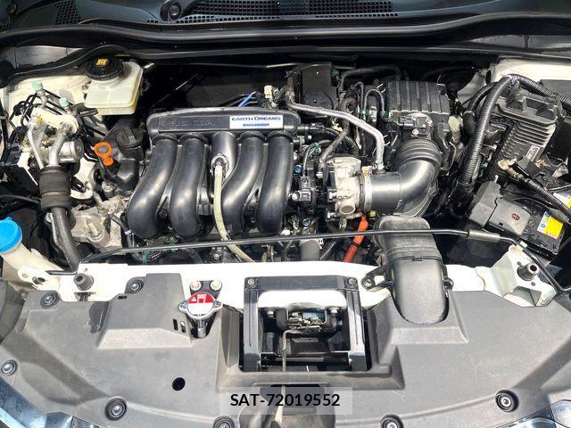 Honda VEZEL 2016-12 7252733-17