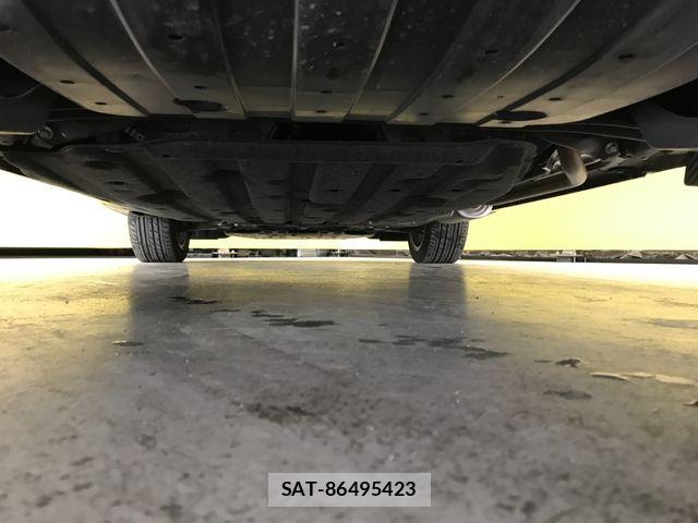 Honda VEZEL 2019-06 7252730-28