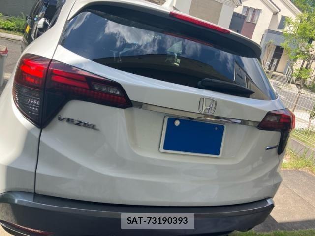 Honda VEZEL 2018-06 7252731-1