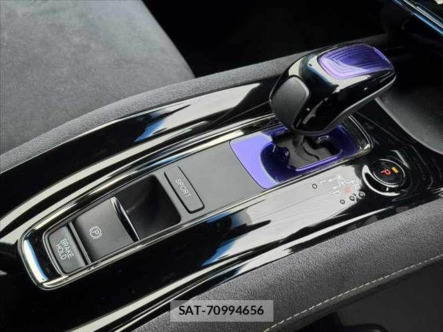 Honda VEZEL 2016-03 7273213-23