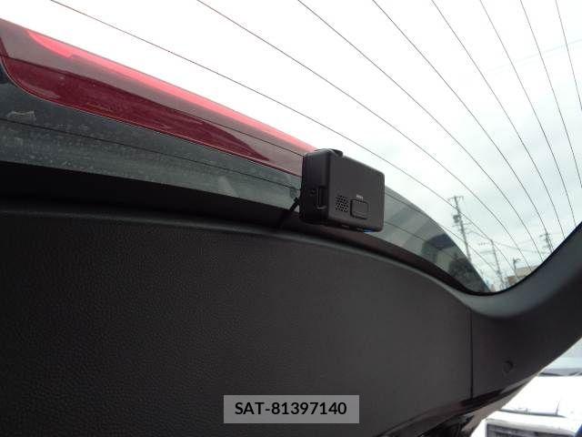 Honda VEZEL 2019-10 7273211-11