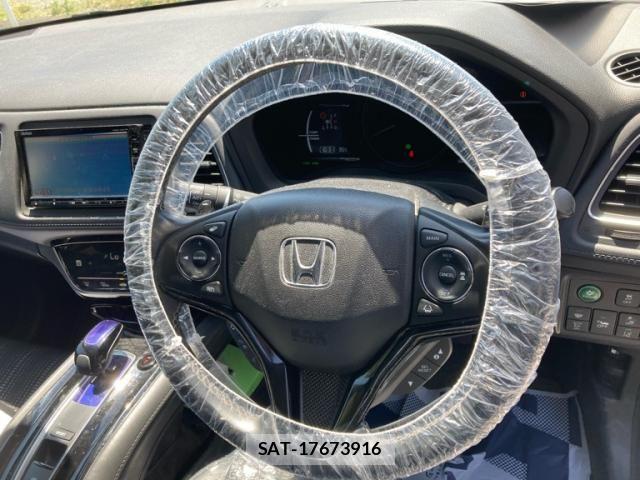 Honda VEZEL 2017-10 7273214-15