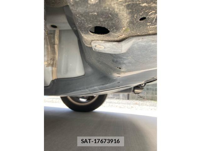 Honda VEZEL 2017-10 7273214-5
