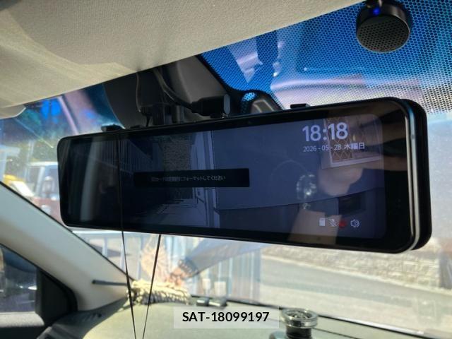 Honda VEZEL 2014-06 7273212-20