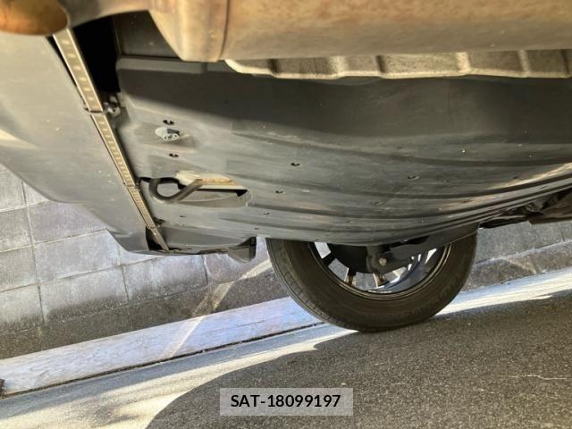 Honda VEZEL 2014-06 7273212-8